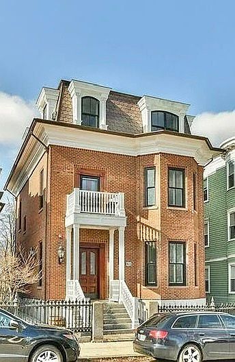1st image of 61 M St #1