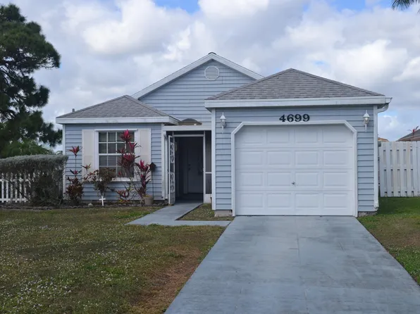 4699 Lakeside Circle, West Palm Beach, FL 33417
