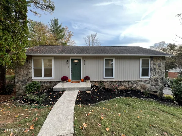 4204 Sherry Dr, Knoxville, TN 37918