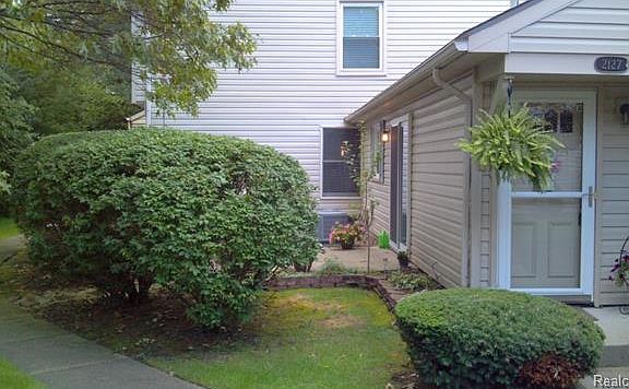 2nd image of 2127 Park Place Dr #1