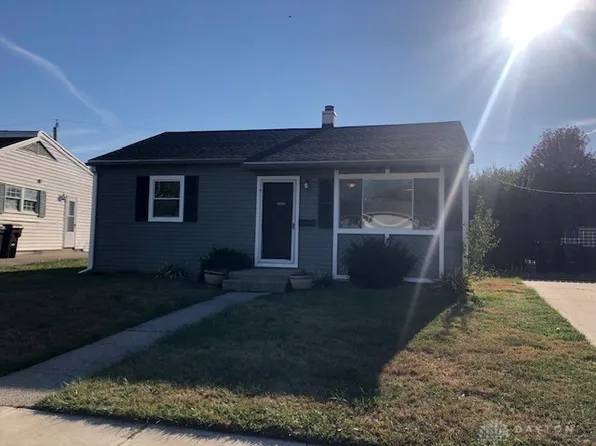 612 Kirkwood Dr, Fairborn, OH 45324