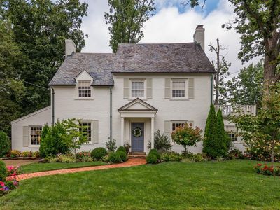 2200 Foresthill Rd, Alexandria, VA, 22307