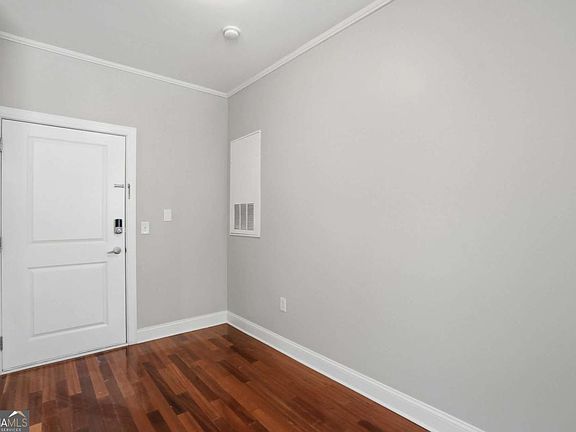 3rd image of 2230 Cheshire Bridge Rd #501