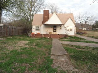 507 Spring St, Marshall, AR 72650