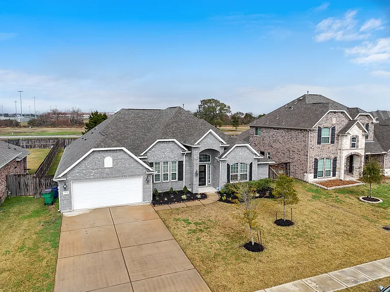 1524 N Bluebonnet Ln — Photo 29