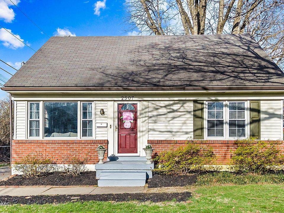 1st image of 2507 Clearbrook Dr