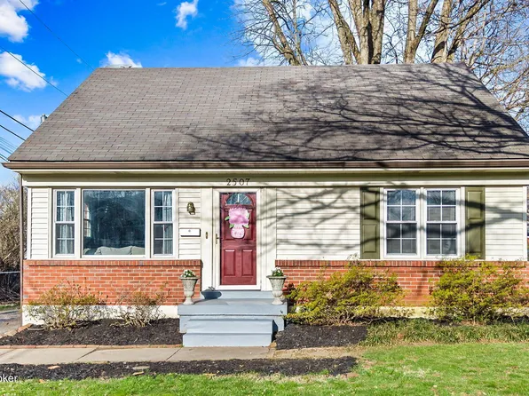 2507 Clearbrook Dr, Louisville, KY 40220
