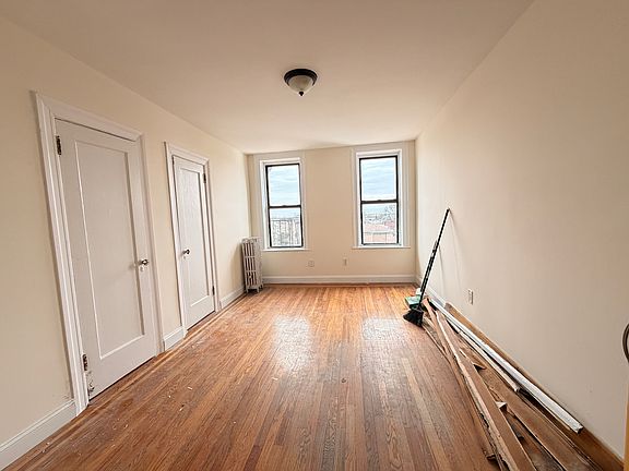 5th image of 1649 Edison Ave APT 5E