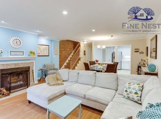 3818B Steppes Ct, Falls Church, VA 22041