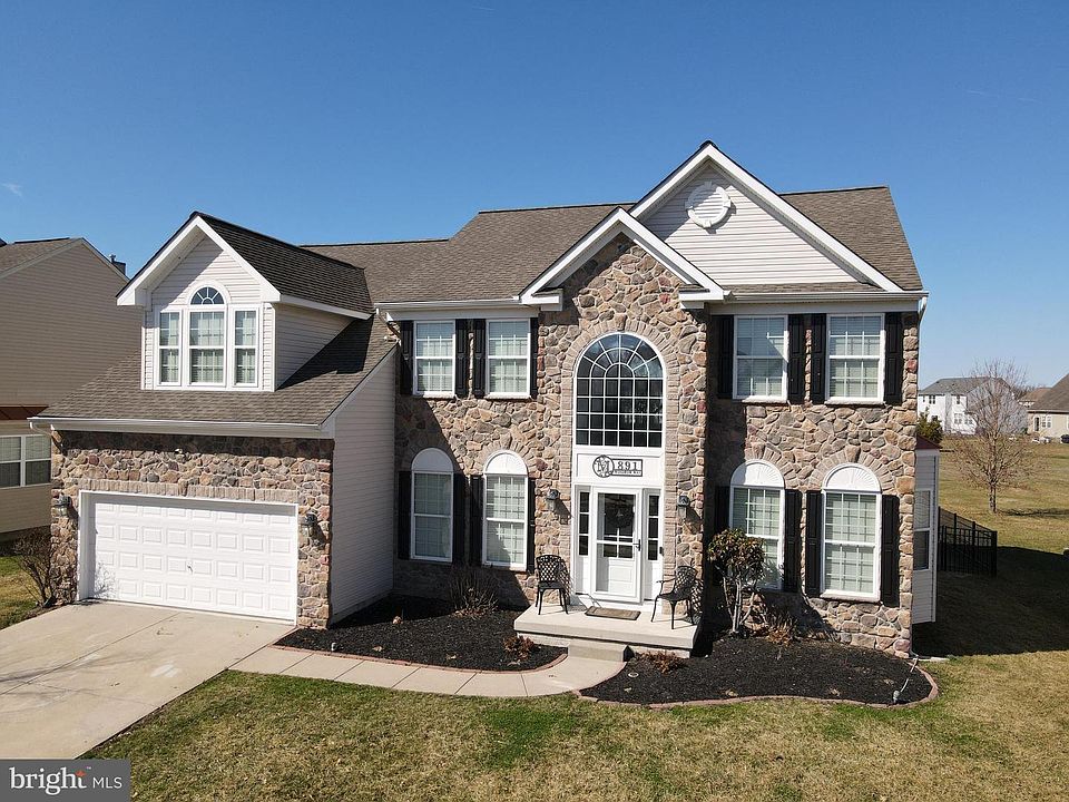 1st image of 891 Windrow Way