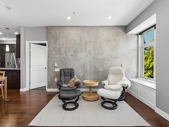 4th image of 116 W 23rd St #303