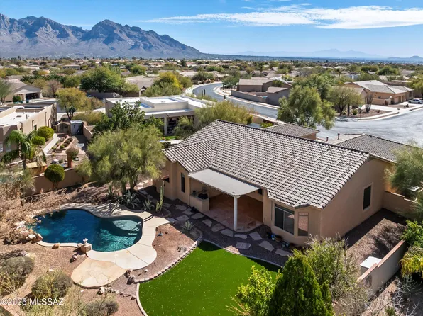 1630 W Copper Ridge Dr, Oro Valley, AZ 85737