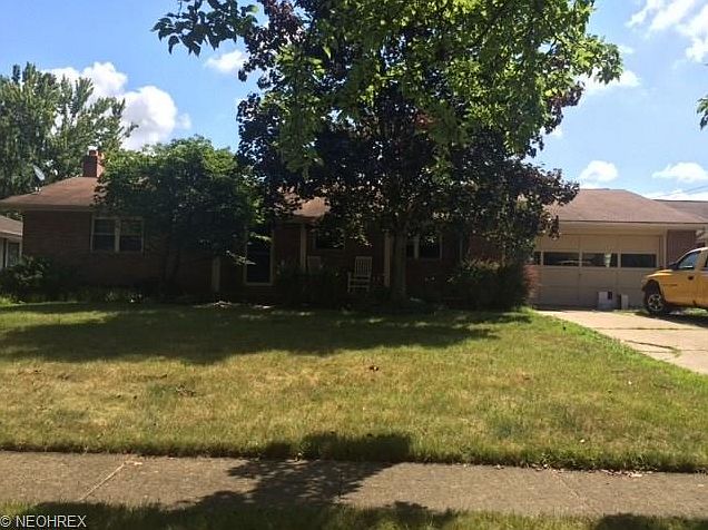 1st image of 548 Woodland Dr