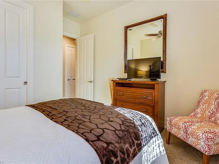 6215 Brunello Ln — Photo 17