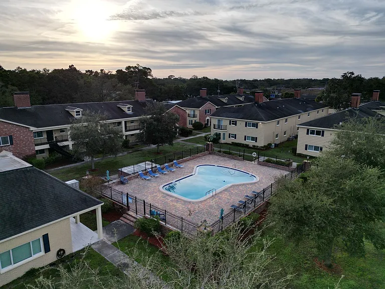 2230 Nursery Rd — Photo 27