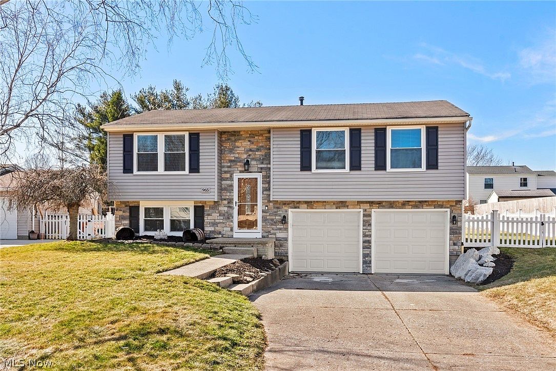 965 Gayer Dr, Medina, OH 44256 Zillow