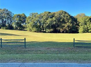 1660 B Whitfield Rd #2, Jefferson, GA 30549