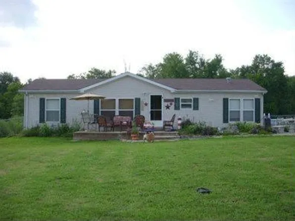 114 Hopkins Rd, Peebles, OH 45660