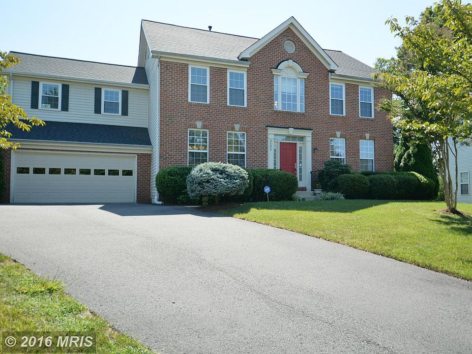 1st image of 3505 Chambray Way