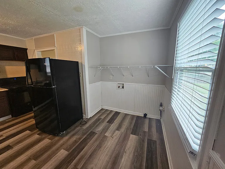 618 Frasier St SE — Photo 6