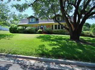 4300 Stonedale Rd, Fort Worth, TX 76116