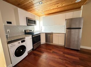 1637 S Broad St, Philadelphia, PA 19148