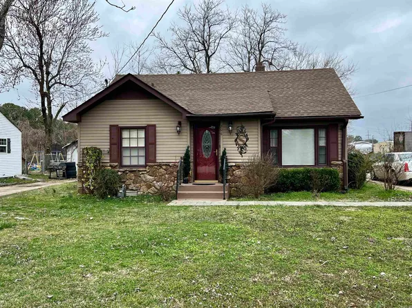 306 Tower Dr, Paragould, AR 72450