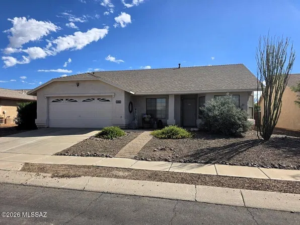9570 E Caldwell Dr, Tucson, AZ 85747