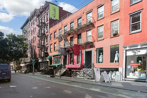 Rented by Oxford Property Group | media 7