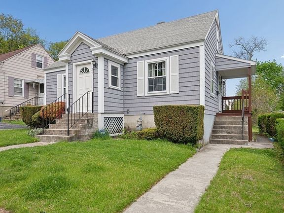 3rd image of 24 Falmouth St