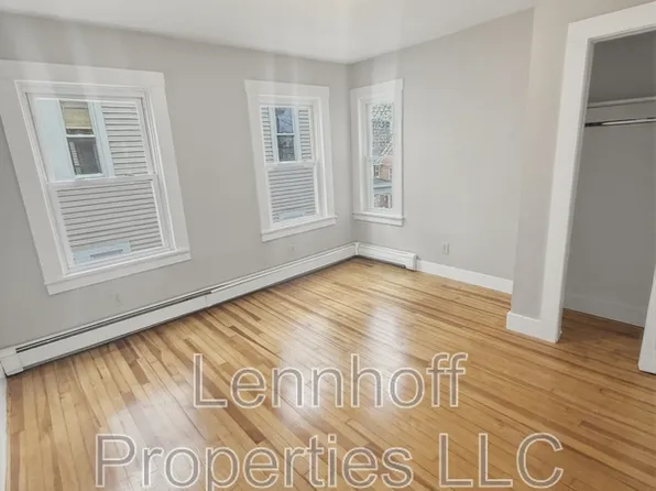 130 S Elm St #2, Haverhill, MA 01835