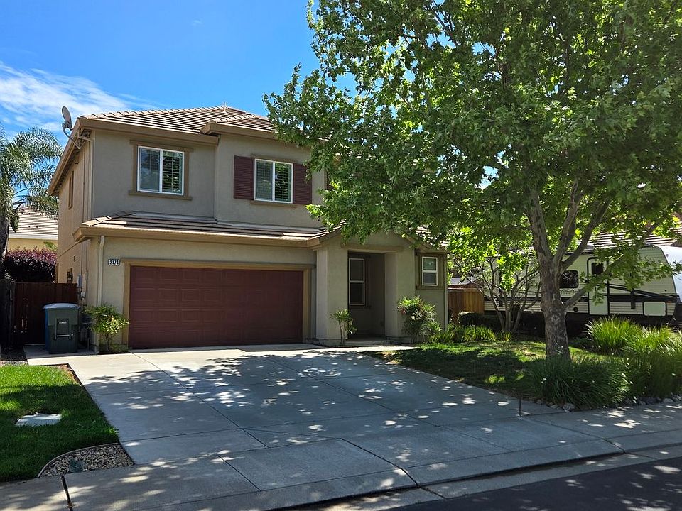 1st image of 2174 Newcastle Dr