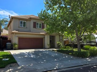 2174 Newcastle Dr, Vacaville, CA 95687