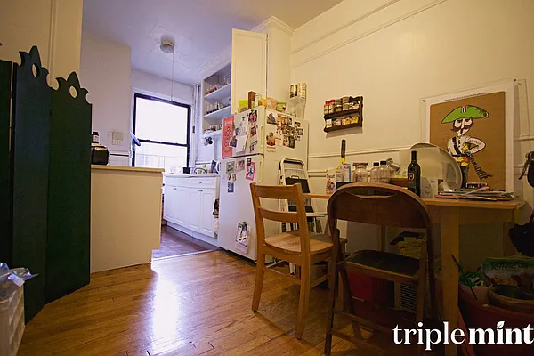 Rented by Triplemint | media 26