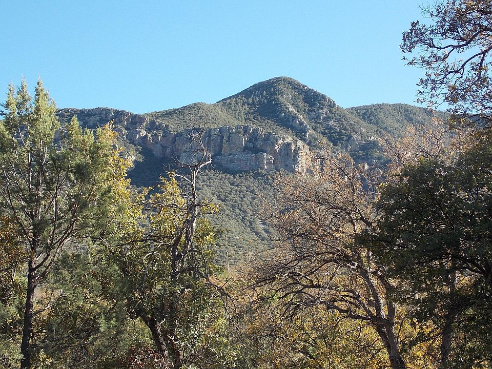 2nd image of 100 E Ramsey Canyon Rd