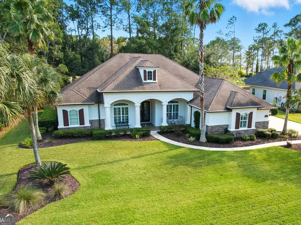 221 Osprey Cir, Saint Marys, GA 31558