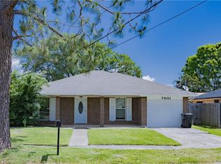 7601 Berg St, New Orleans, LA 70128