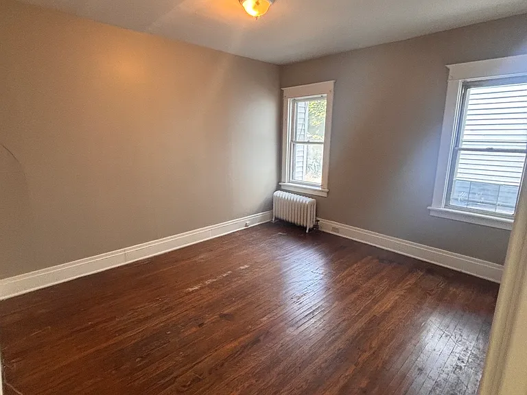 1558 Elmwood Ave #5 — Photo 2