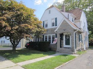 16 Walnut St, Dover, NJ 07801