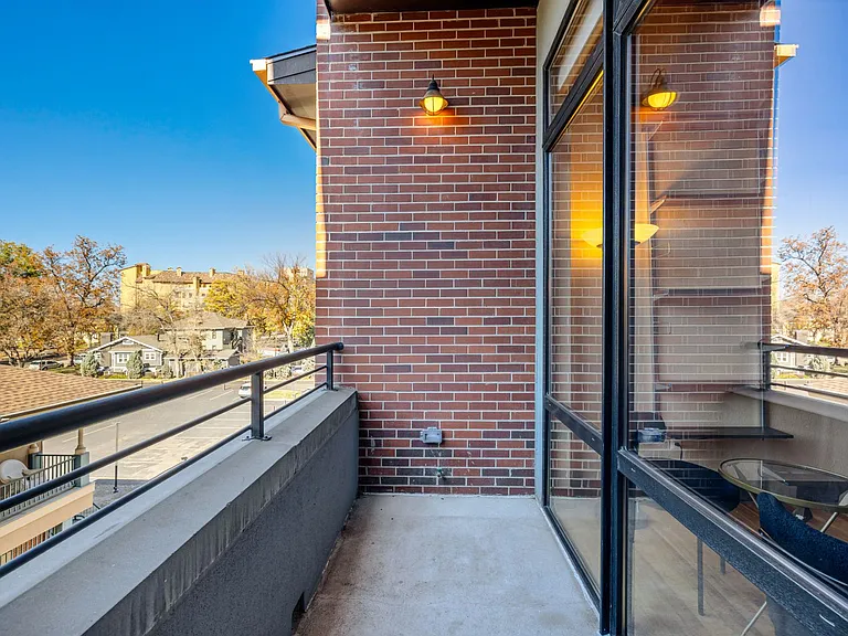 210 W Magnolia St #360 — Photo 27