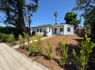 17801 Vanowen St, Reseda, CA 91335