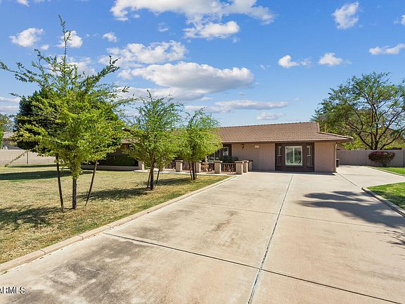 3rd image of 6719 W Aster Dr