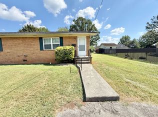 838 Cherry St, Alcoa, TN 37701