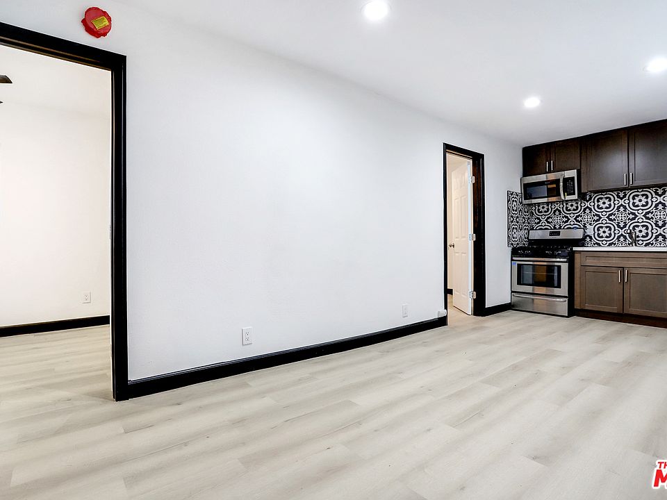 1st image of 1424 Echo Park Ave #3/4
