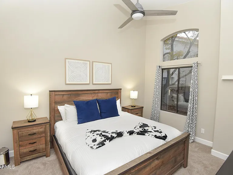 5921 E Grandview Rd — Photo 34