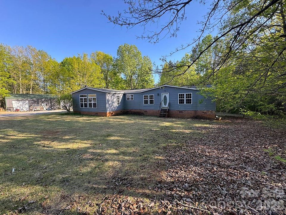 1st image of 135 Benton Rd