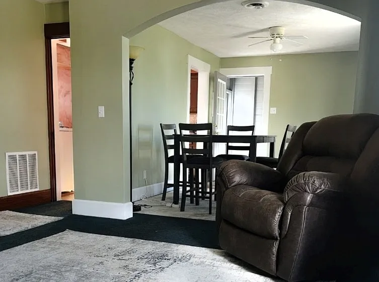 1128 Garfield Ave SW #A — Photo 4