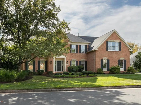 3515 Broadrun Dr, Fairfax, VA 22033