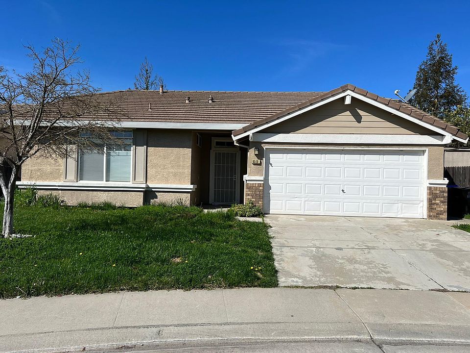1st image of 9519 Moon River Way
