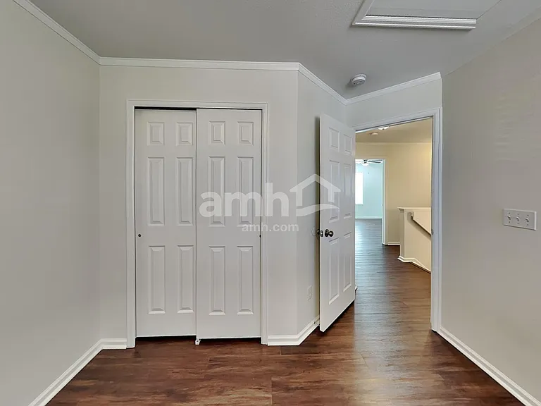 4815 Talons Mark Dr — Photo 18